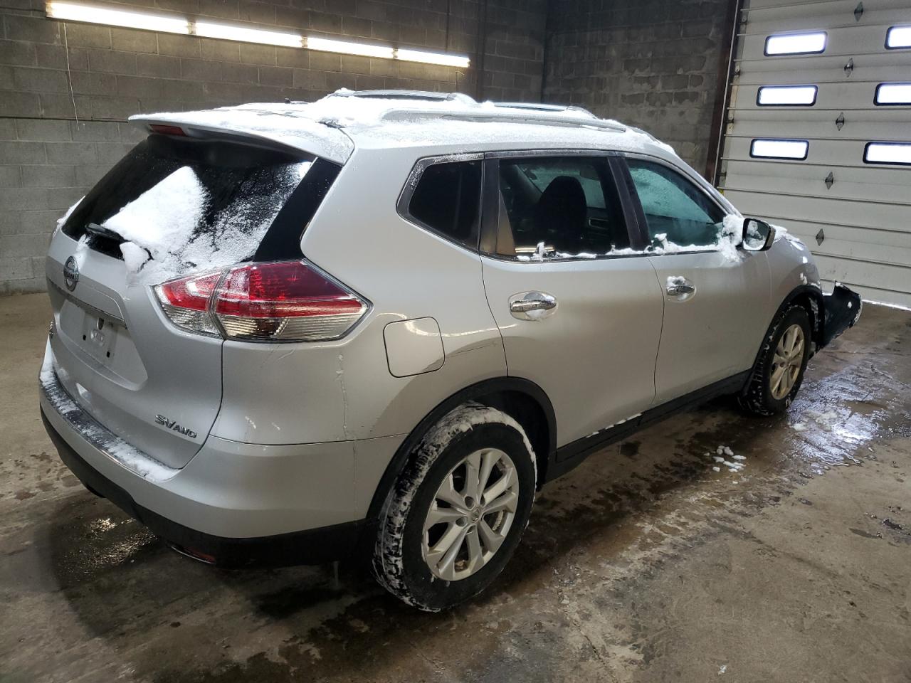 2016 Nissan Rogue - Image 3