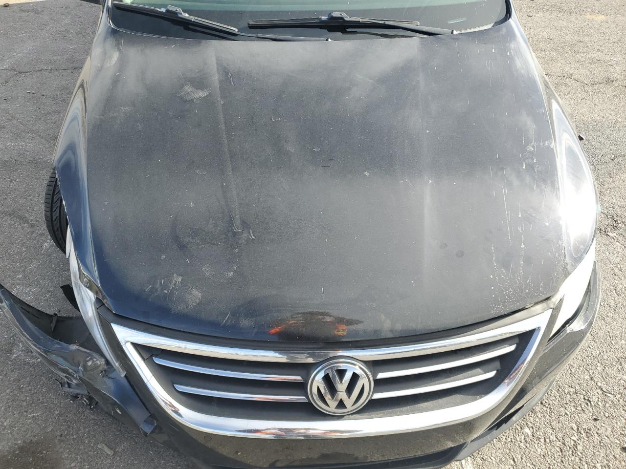 2010 Volkswagen Passat CC - Image 13