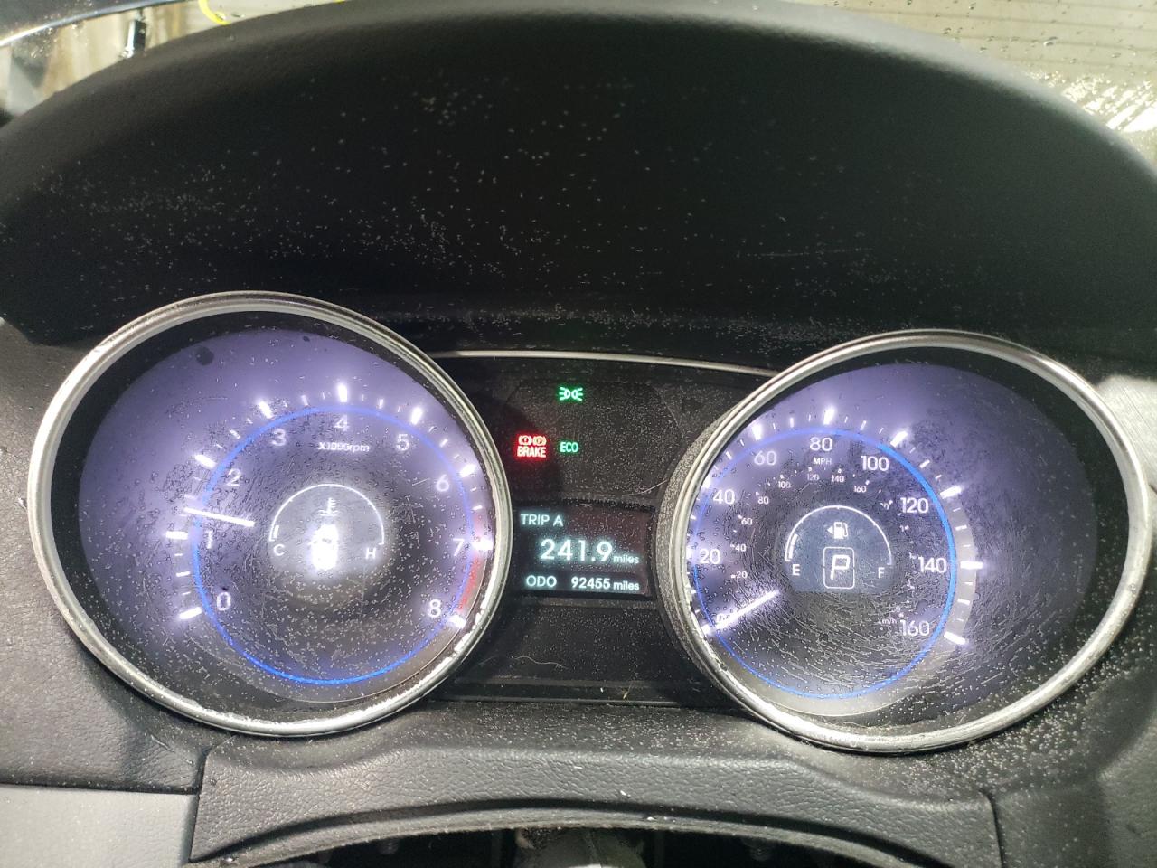 2014 Hyundai Sonata - Image 9
