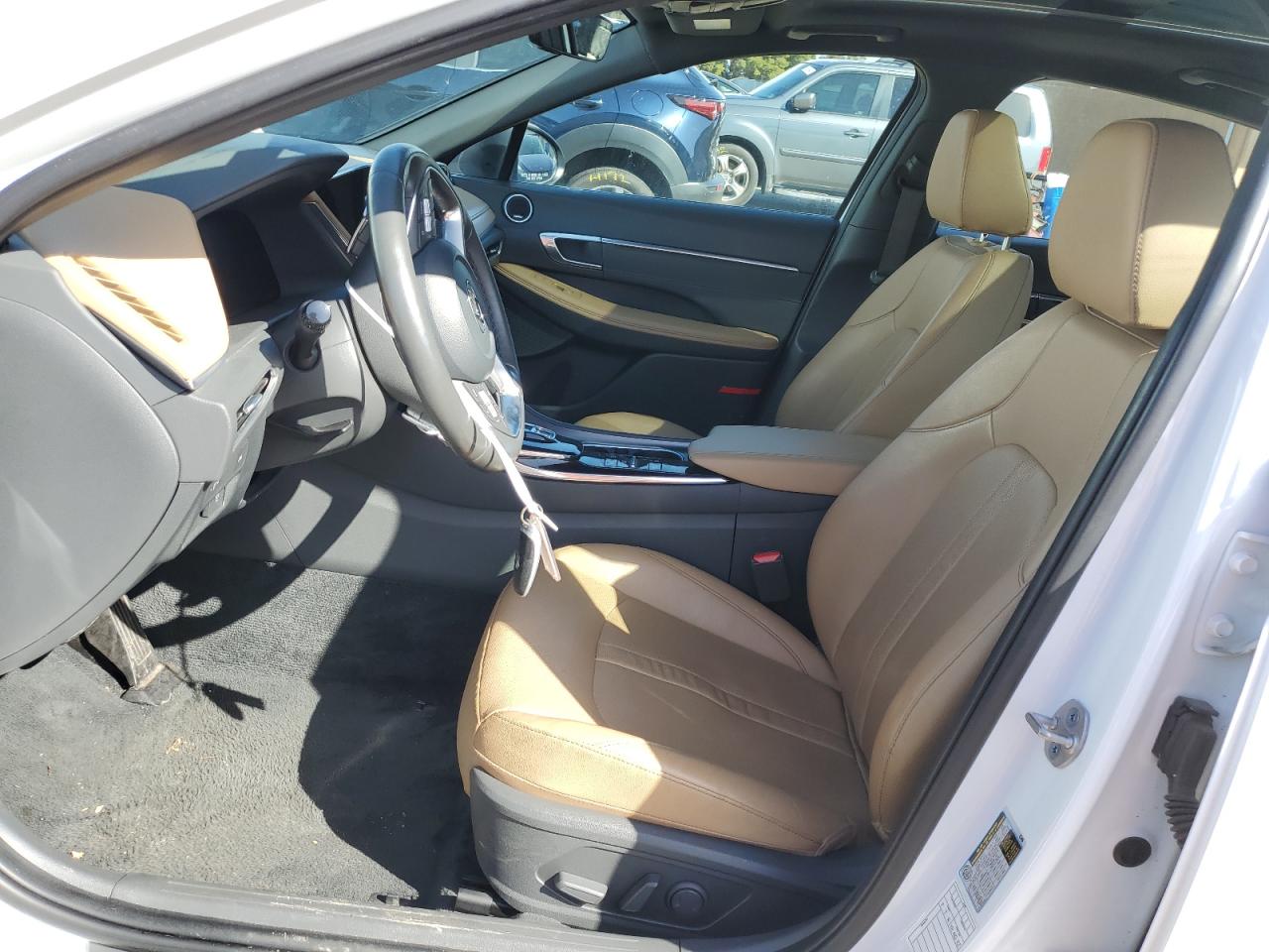 2023 Hyundai Sonata - Image 7