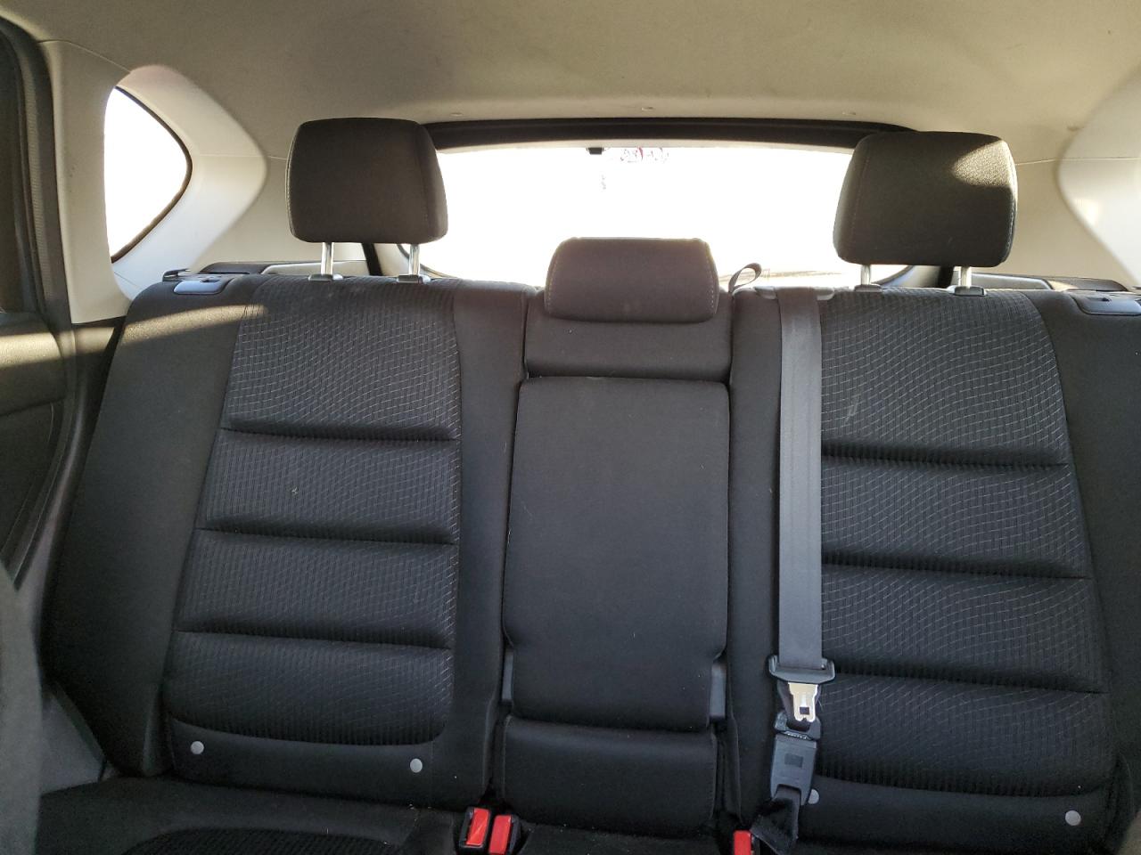 2015 Mazda CX-5 - Image 10