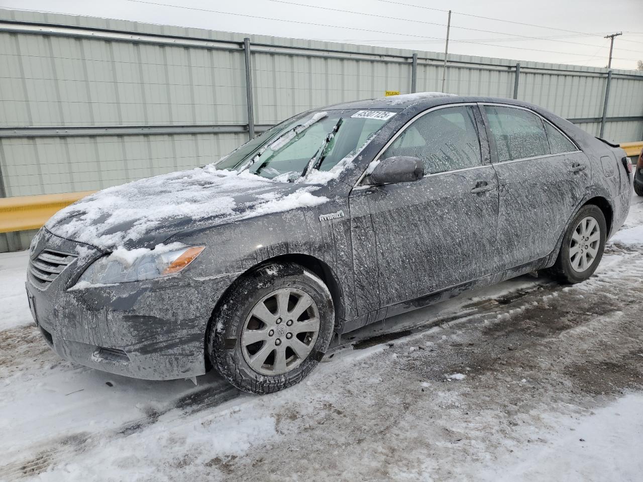 2008 Toyota Camry Hybrid продається в Dyer, IN - Rear End