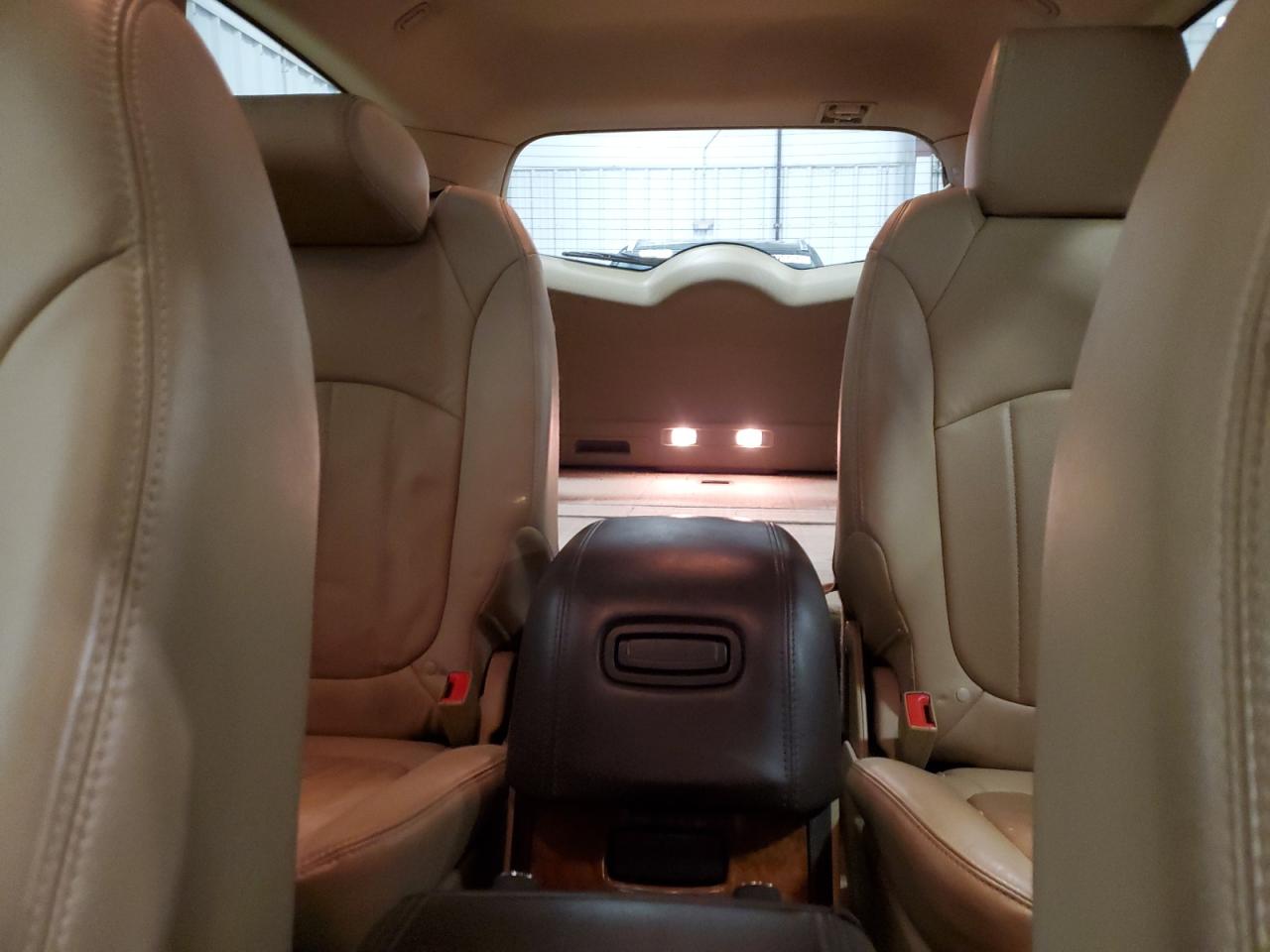 2011 Buick Enclave - Image 10