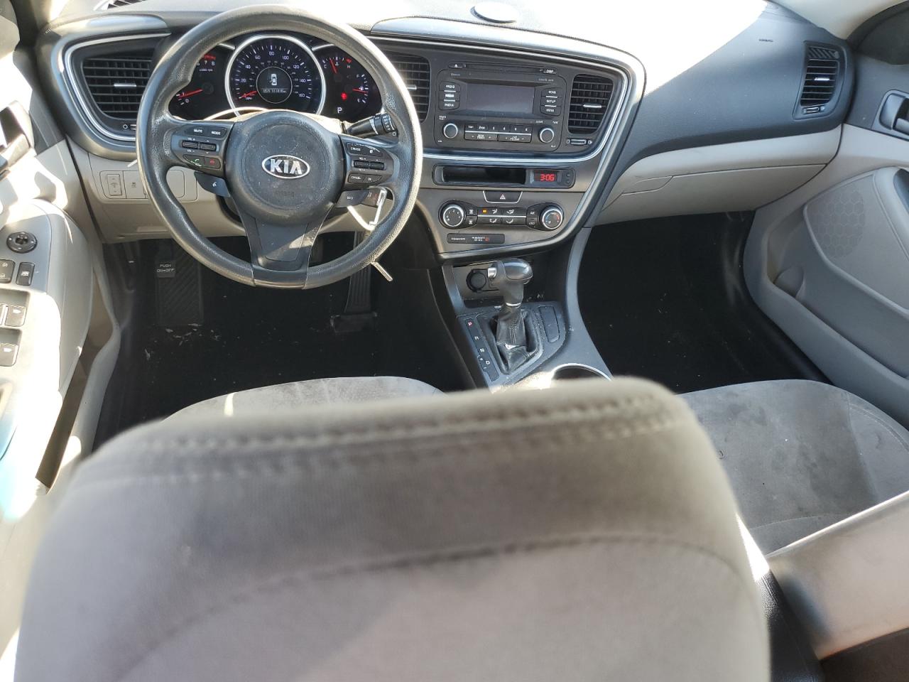 2014 Kia Optima - Image 8