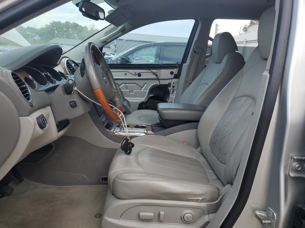2010 Buick Enclave - Image 7