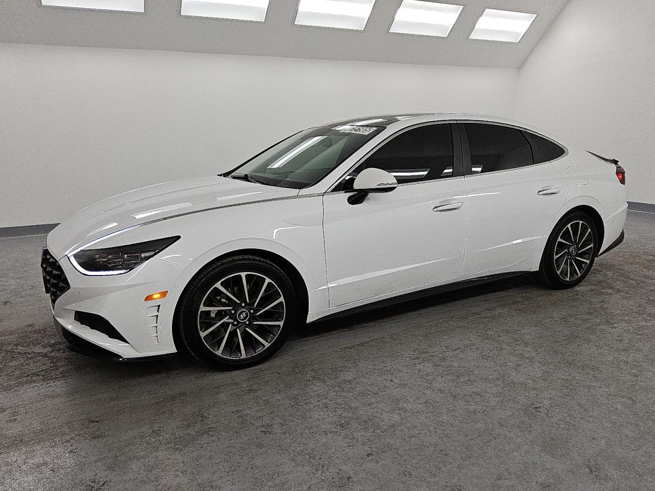 2023 Hyundai Sonata - Image 1