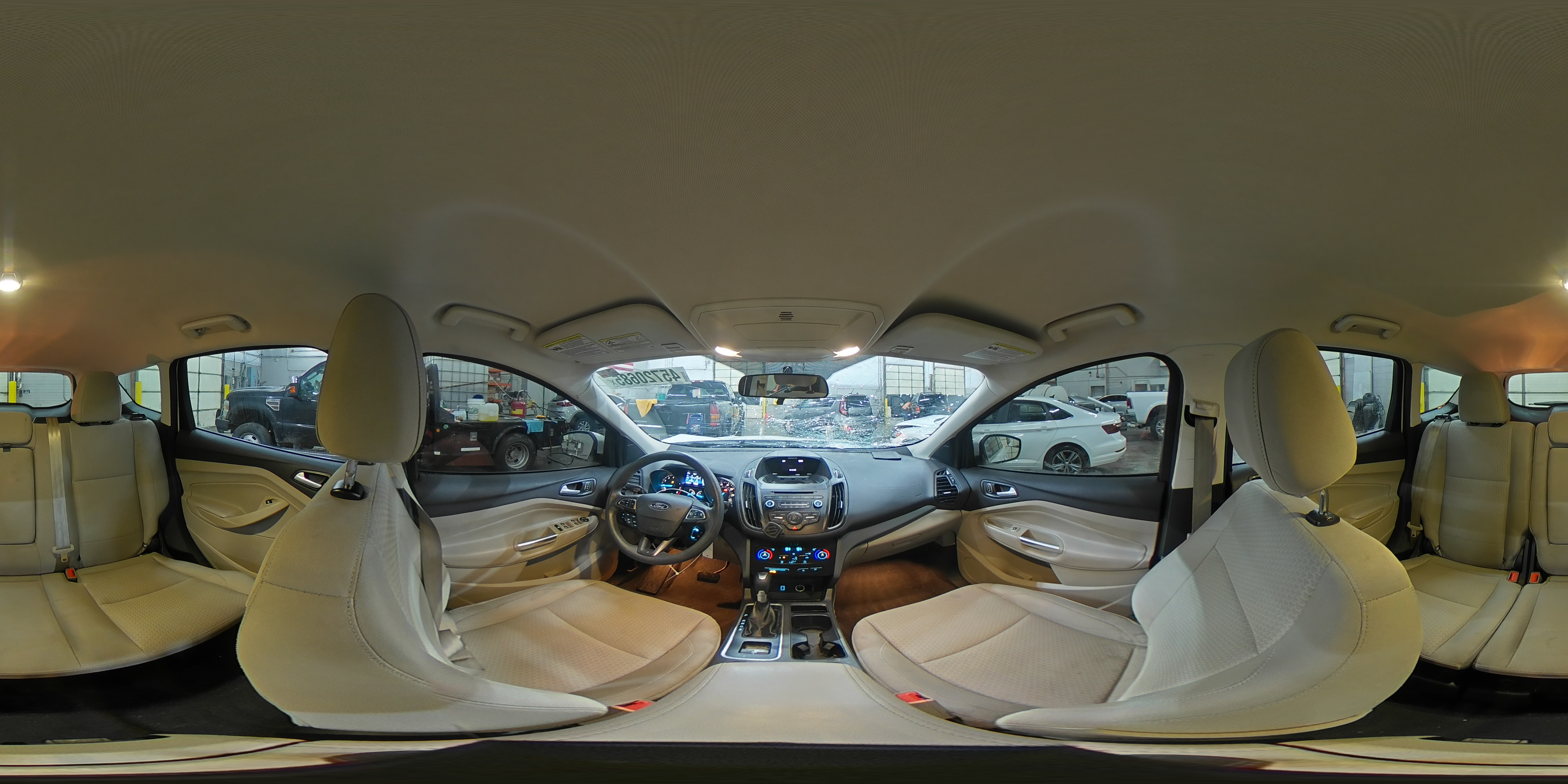 2017 Ford Escape - Image 15