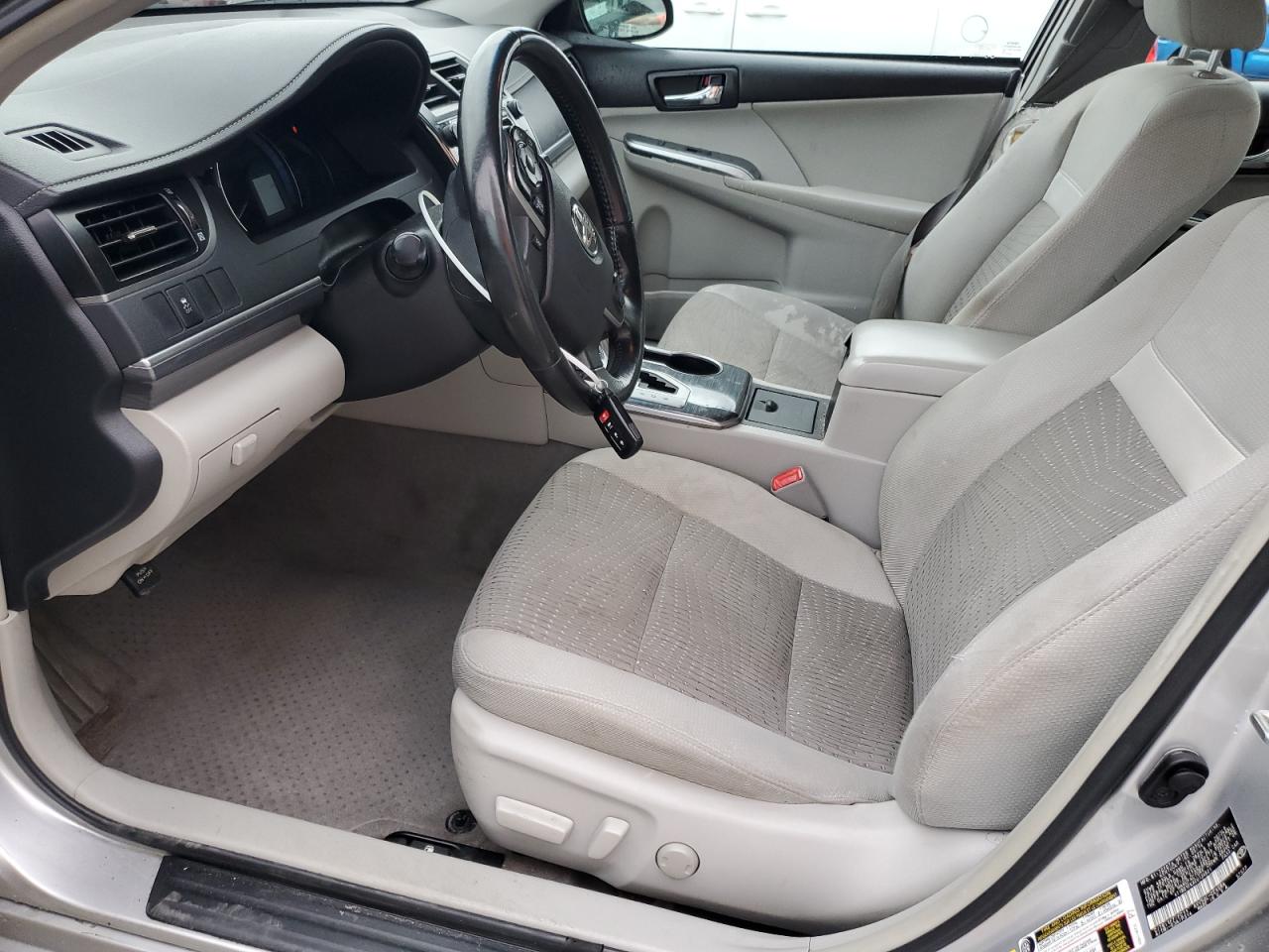 2014 Toyota Camry - Image 7