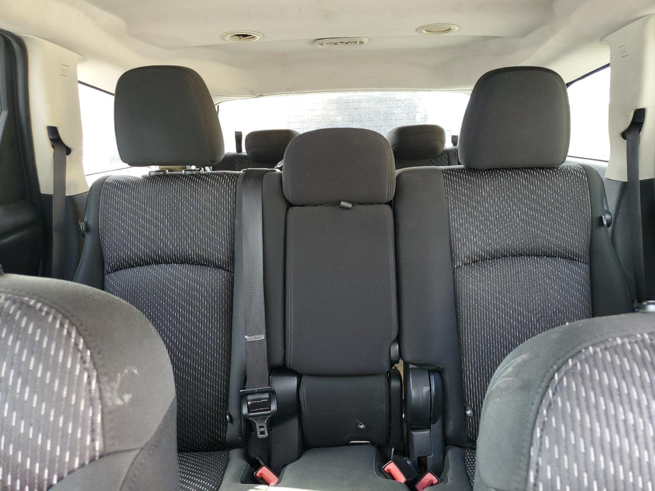 2011 Dodge Journey - Image 10