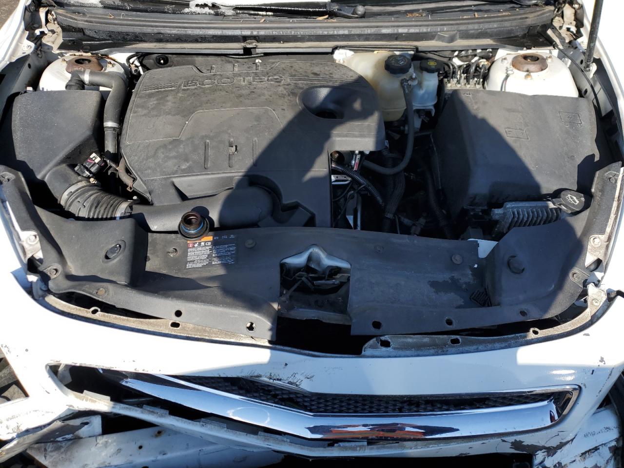 2012 Chevrolet Malibu - Image 11
