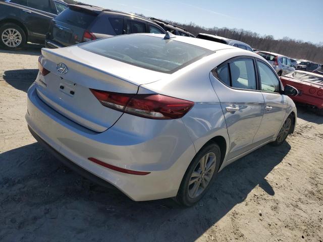  HYUNDAI ELANTRA 2017 Srebrny
