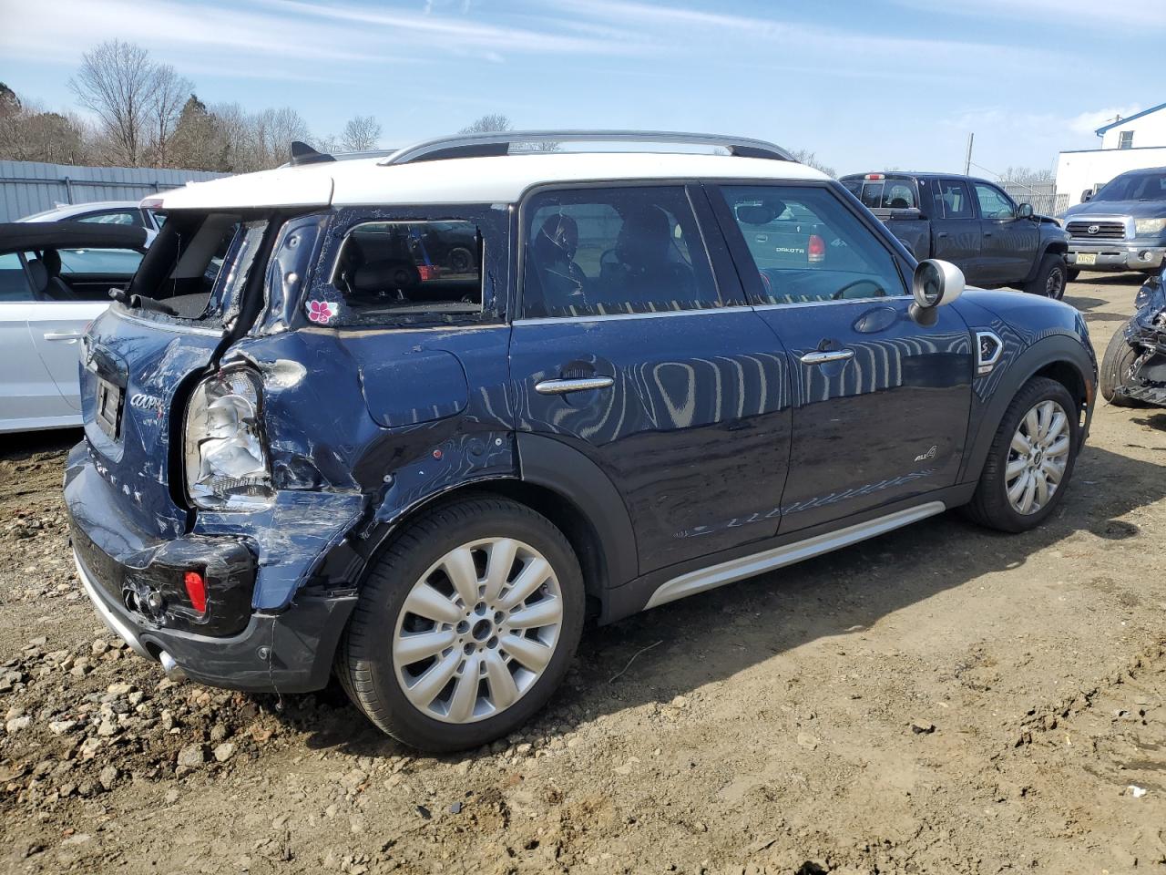 2018 MINI Cooper - Image 3