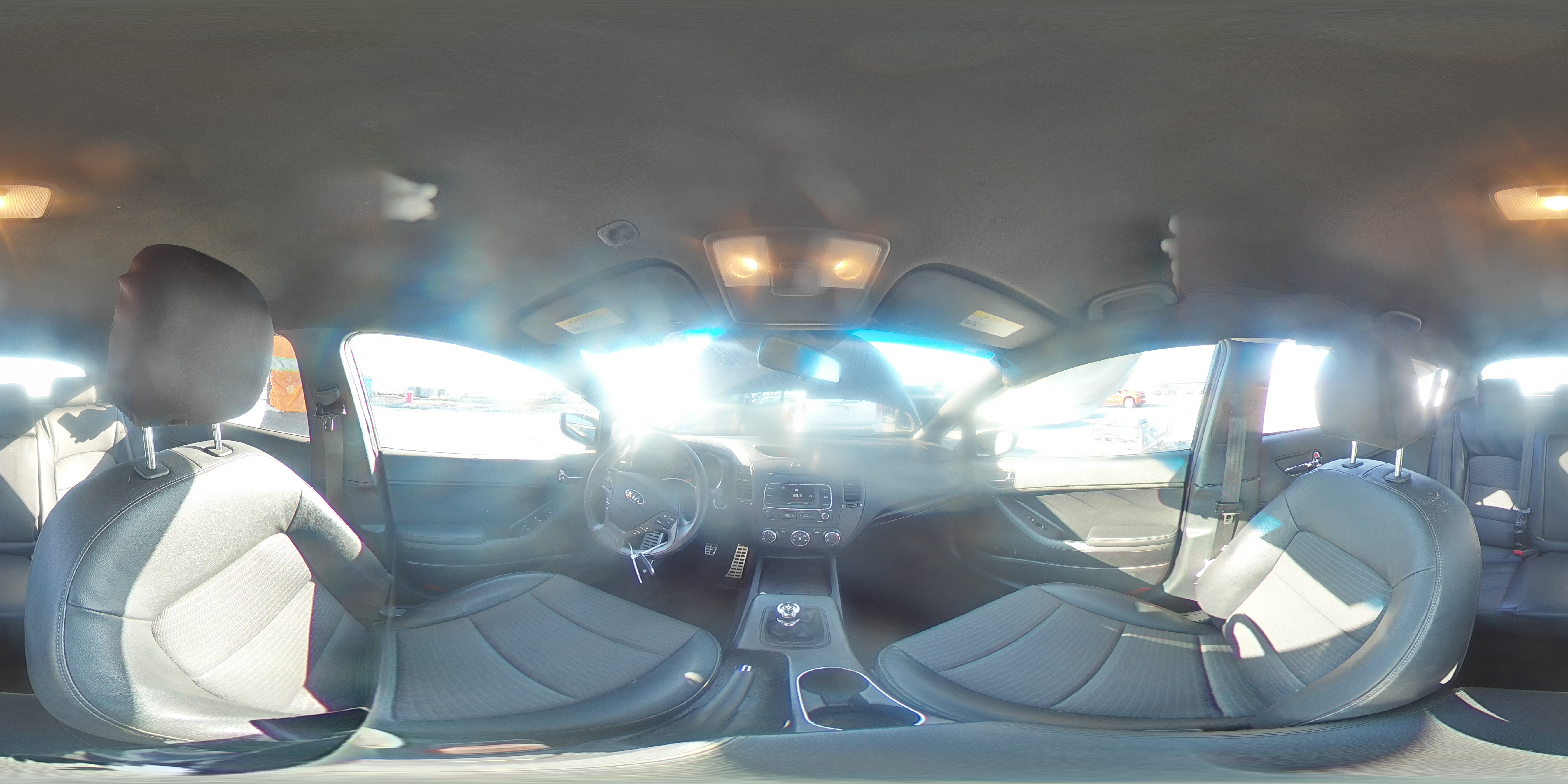 2016 Kia Forte - Image 13