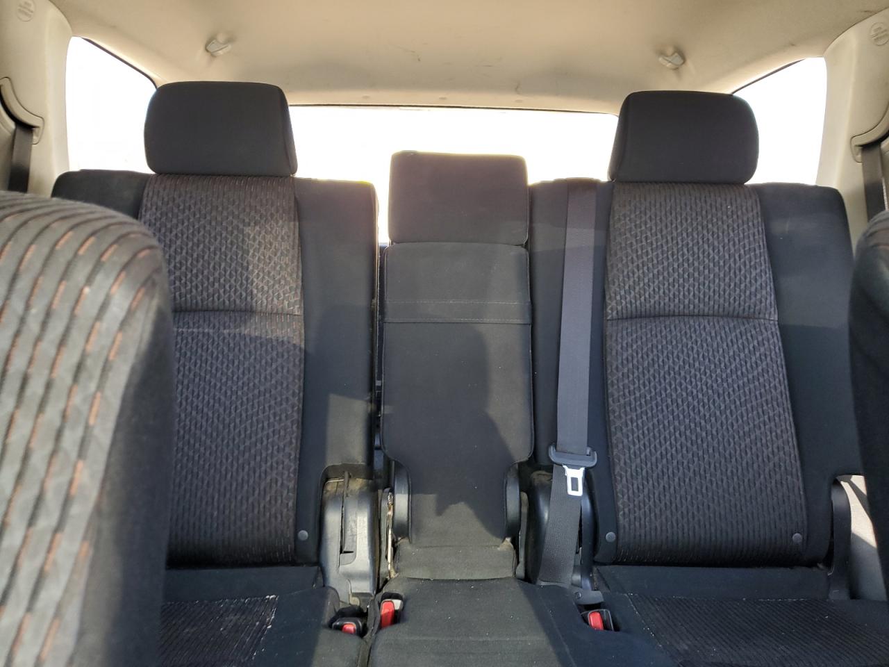 2012 Toyota 4Runner - Image 10