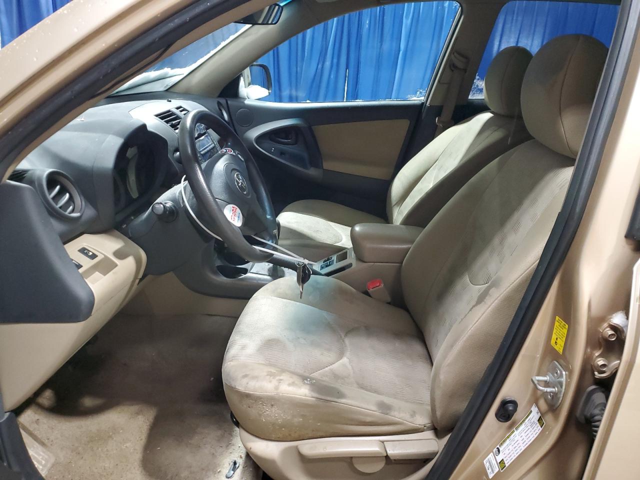 2010 Toyota RAV 4 - Image 7