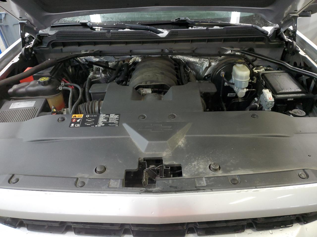 2016 Chevrolet Silverado - Image 12