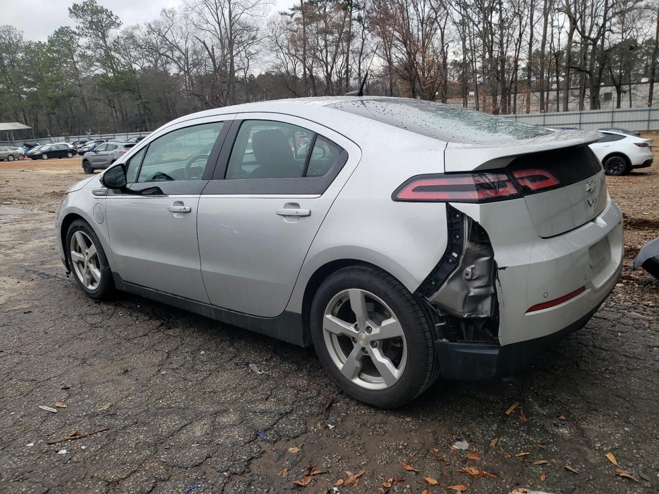 2013 Chevrolet Volt - Image 2
