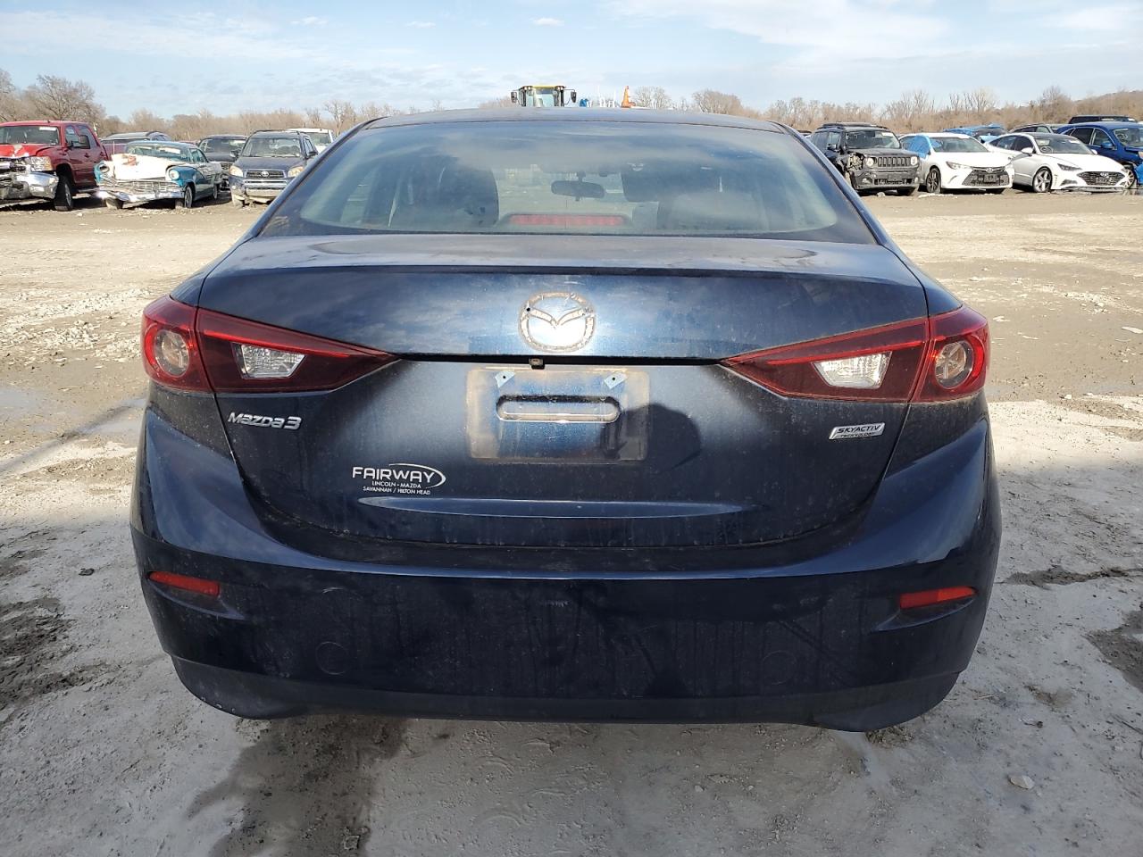 2016 Mazda 3 - Image 6