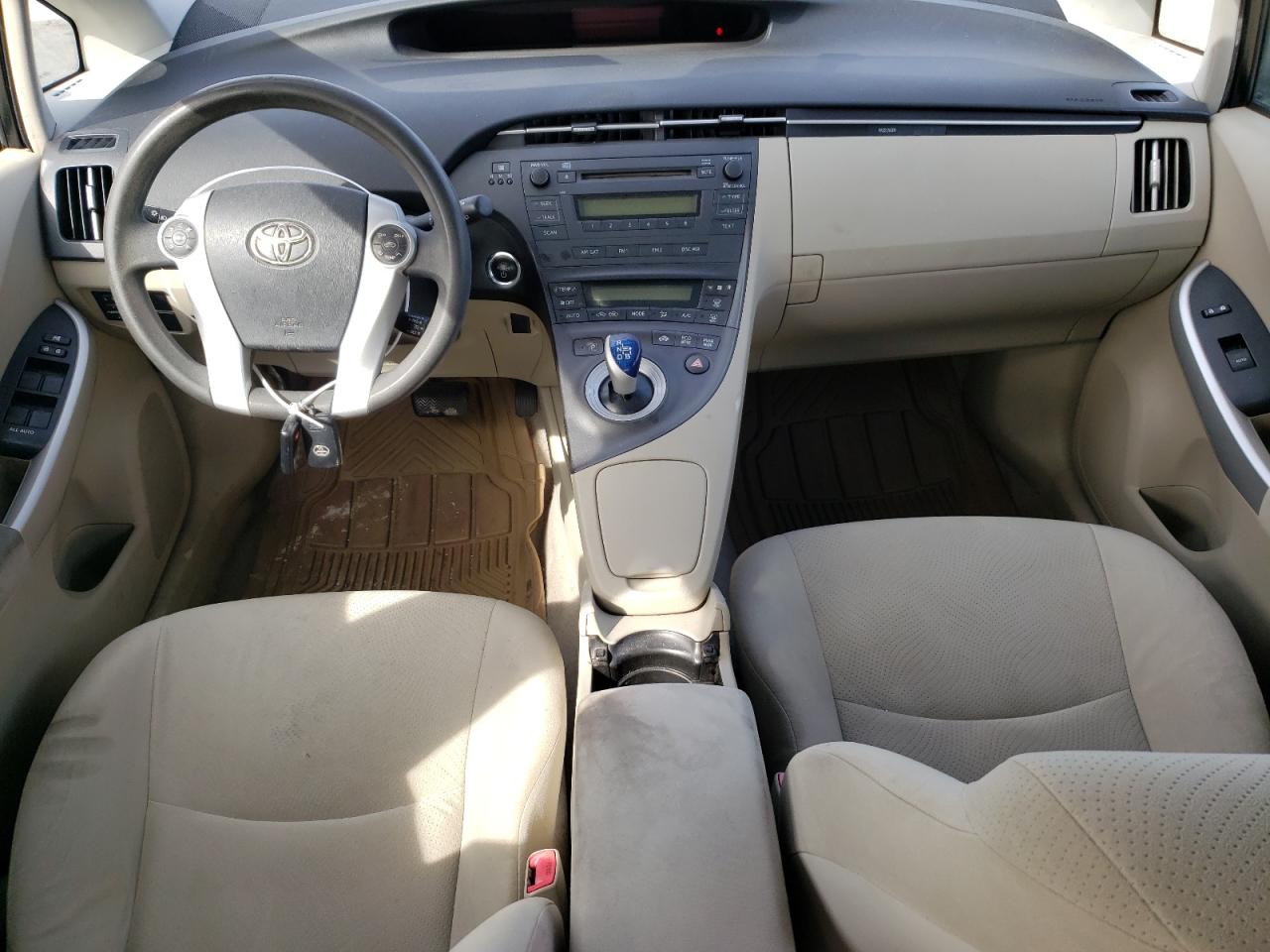 2010 Toyota Prius - Image 8
