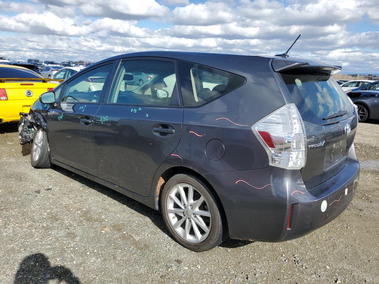 2014 Toyota Prius - Image 2