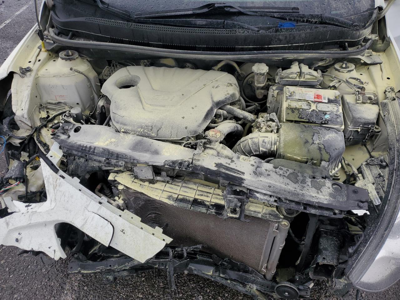 2013 Hyundai Accent - Image 11