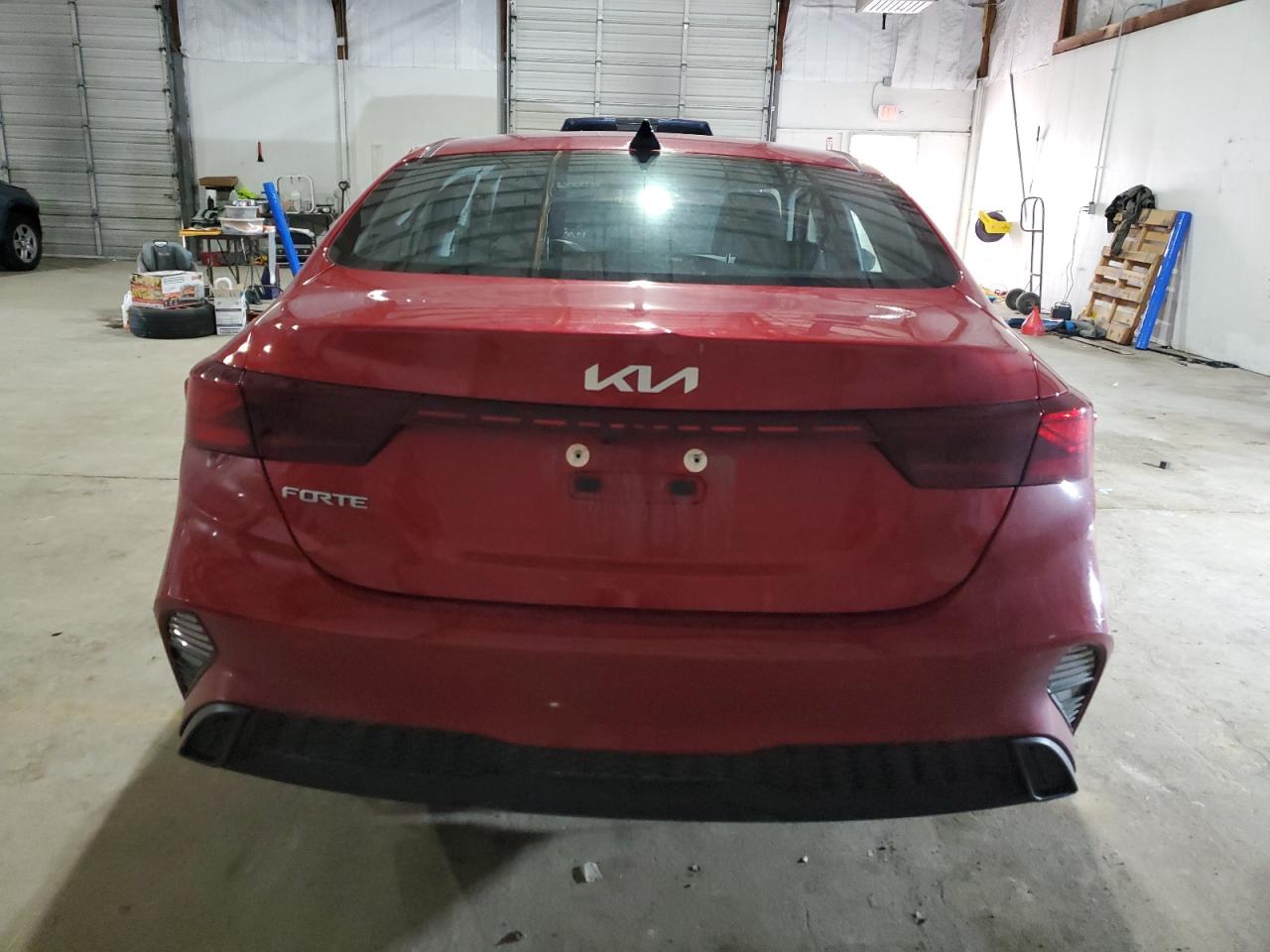 2023 Kia Forte - Image 6
