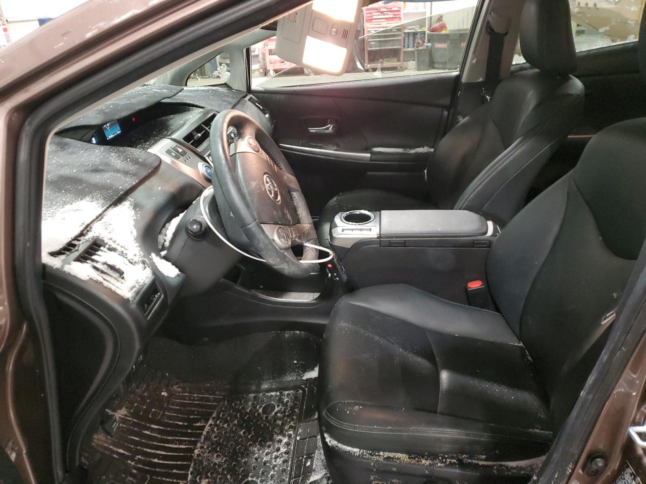 2015 Toyota Prius - Image 7