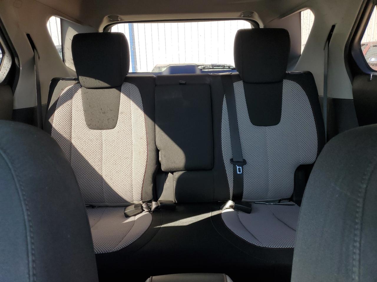 2010 Chevrolet Equinox - Image 10
