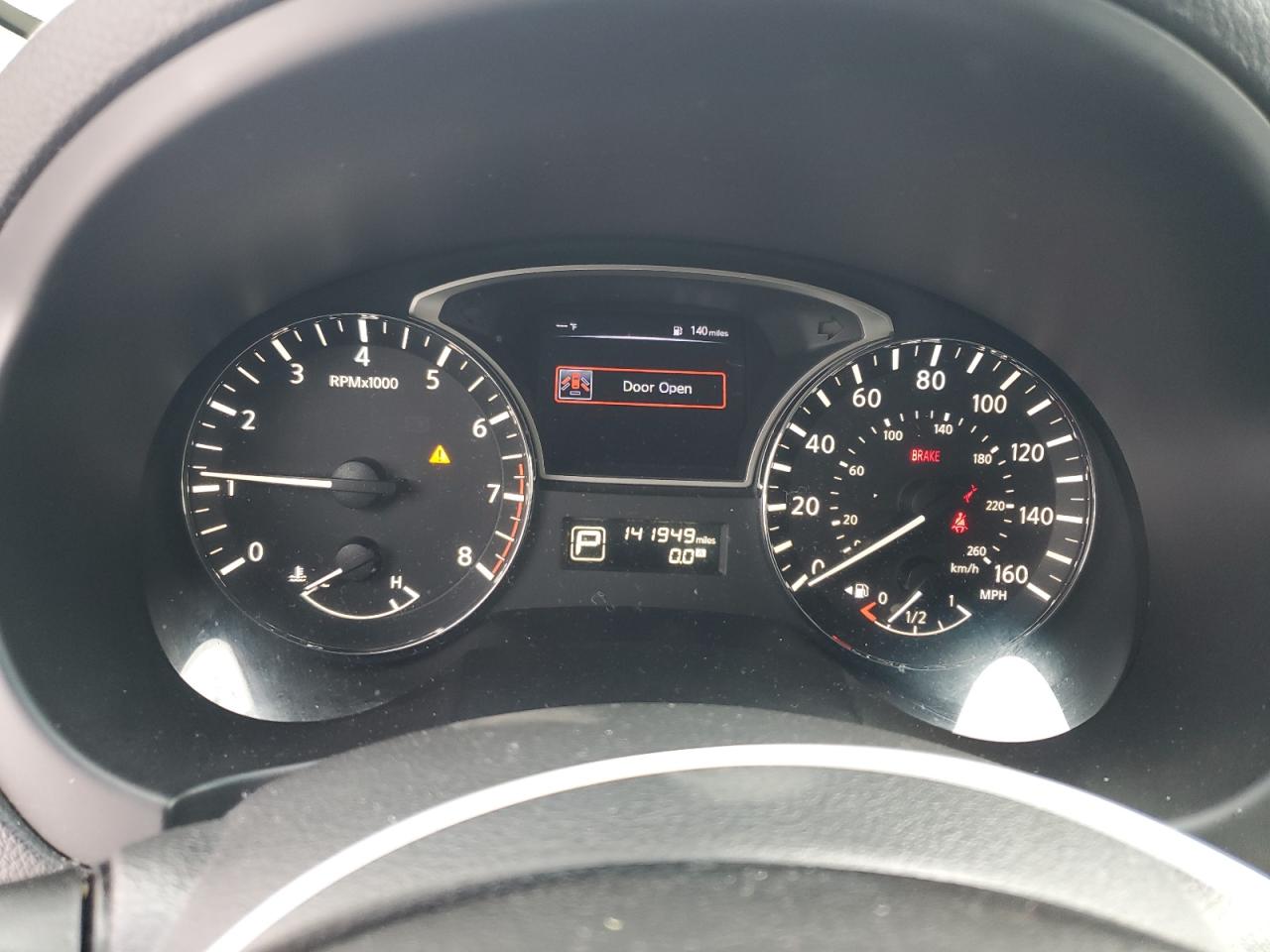 2015 Nissan Altima - Image 9