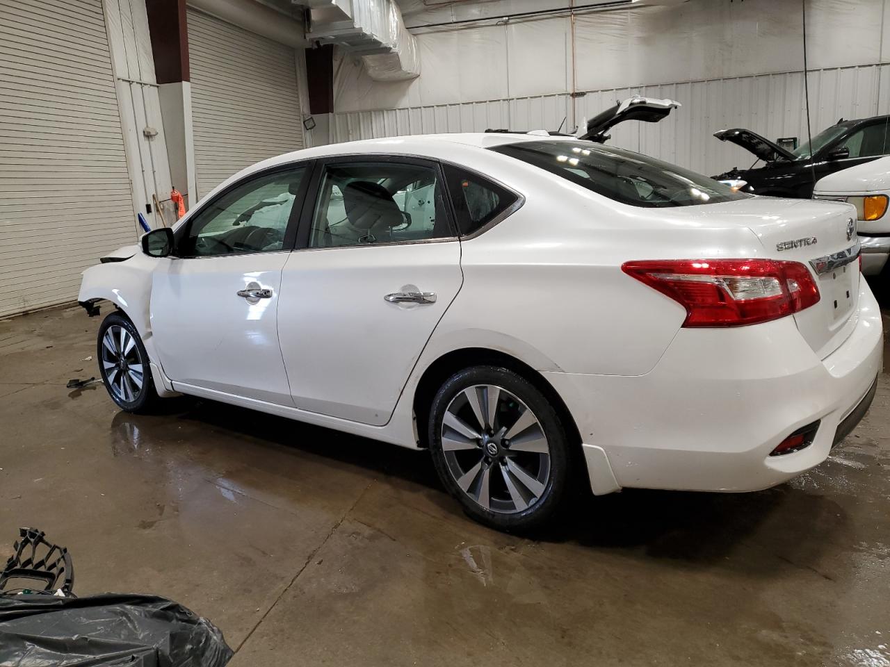 2018 Nissan Sentra - Image 2
