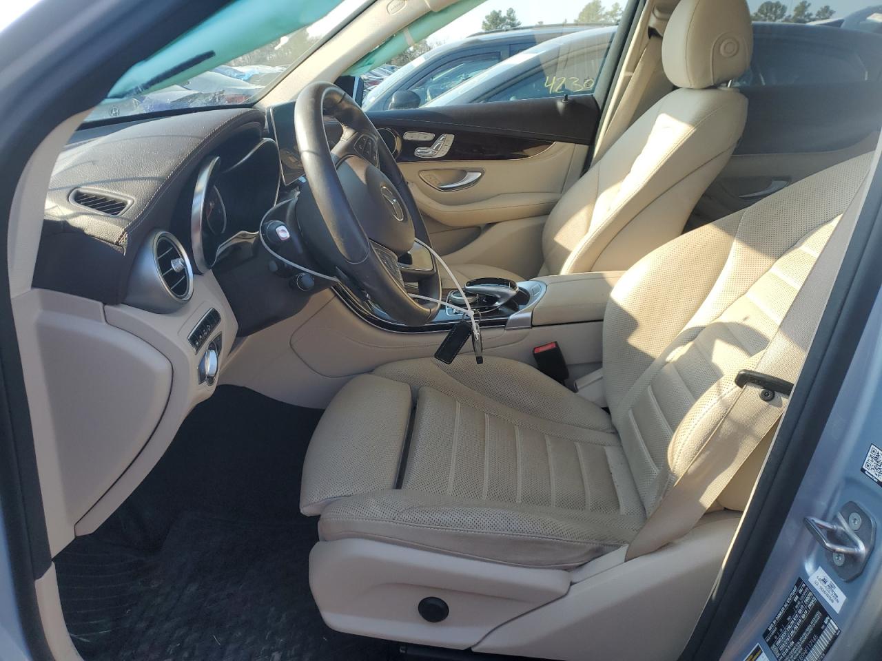 2017 Mercedes-Benz GLC - Image 7