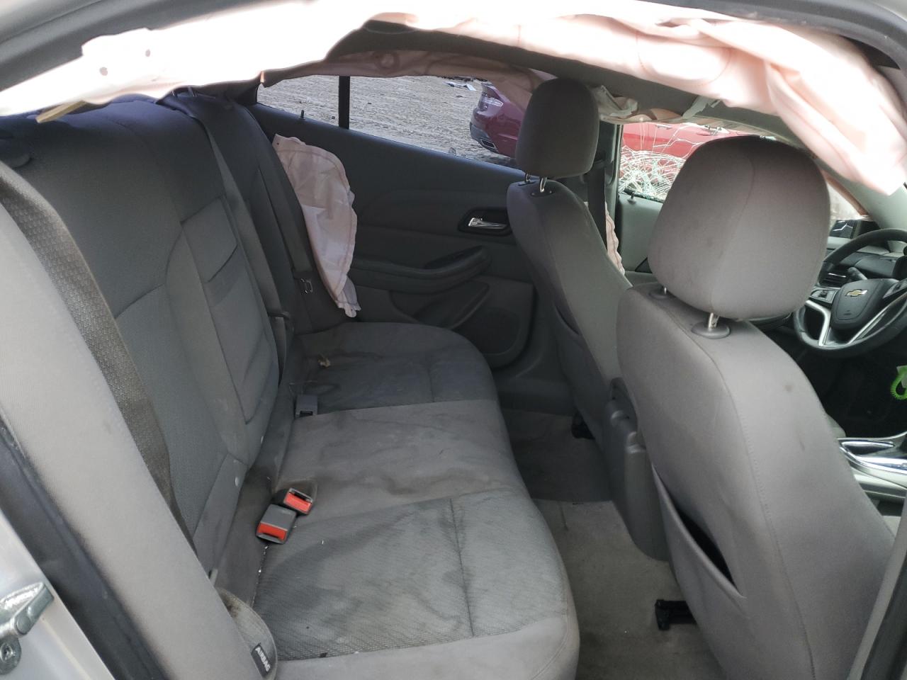 2013 Chevrolet Malibu - Image 11