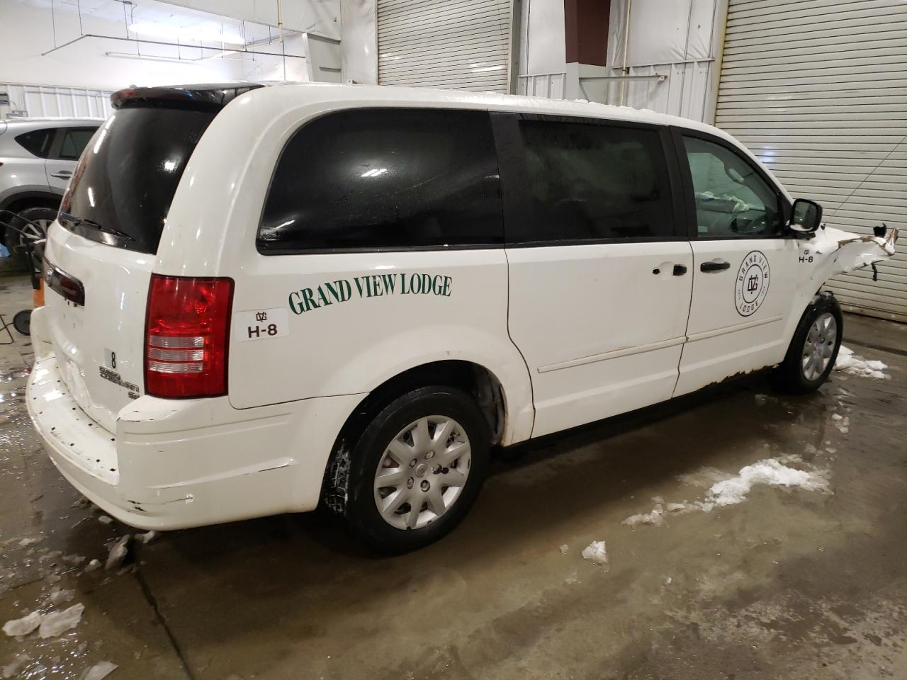 2008 Chrysler Town & Country - Image 3