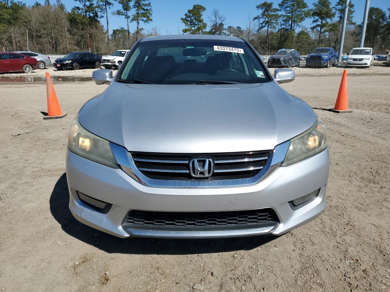 2015 Honda Accord - Image 5