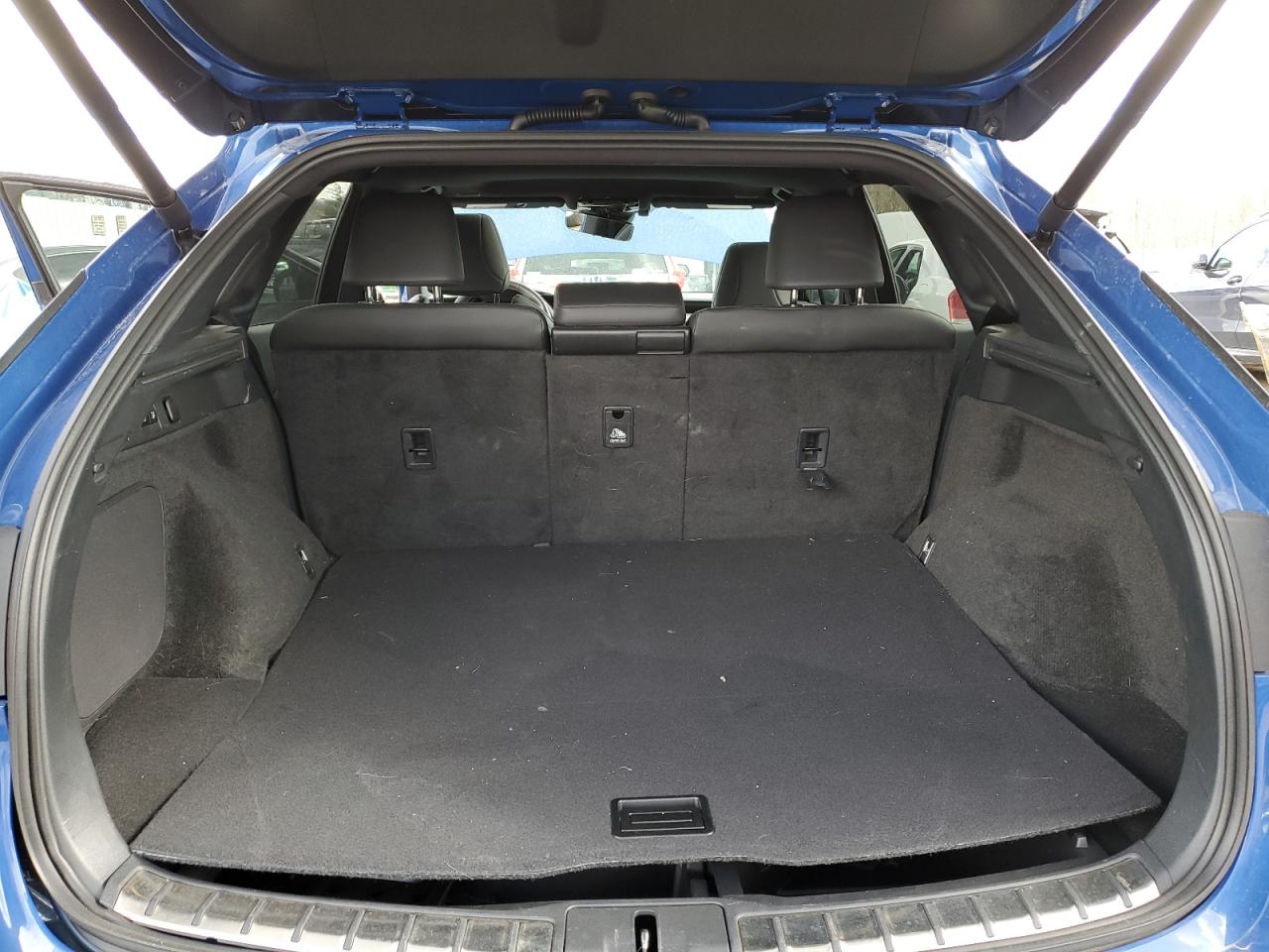 2023 Lexus RX - Image 6