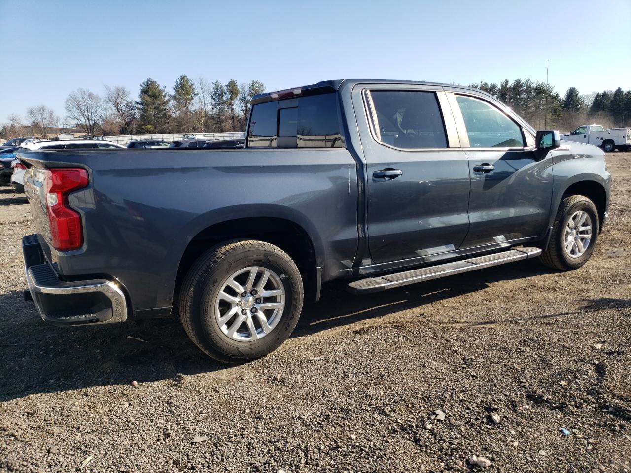 2020 Chevrolet Silverado - Image 3