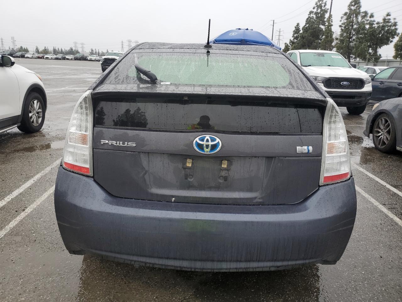 2011 Toyota Prius - Image 6