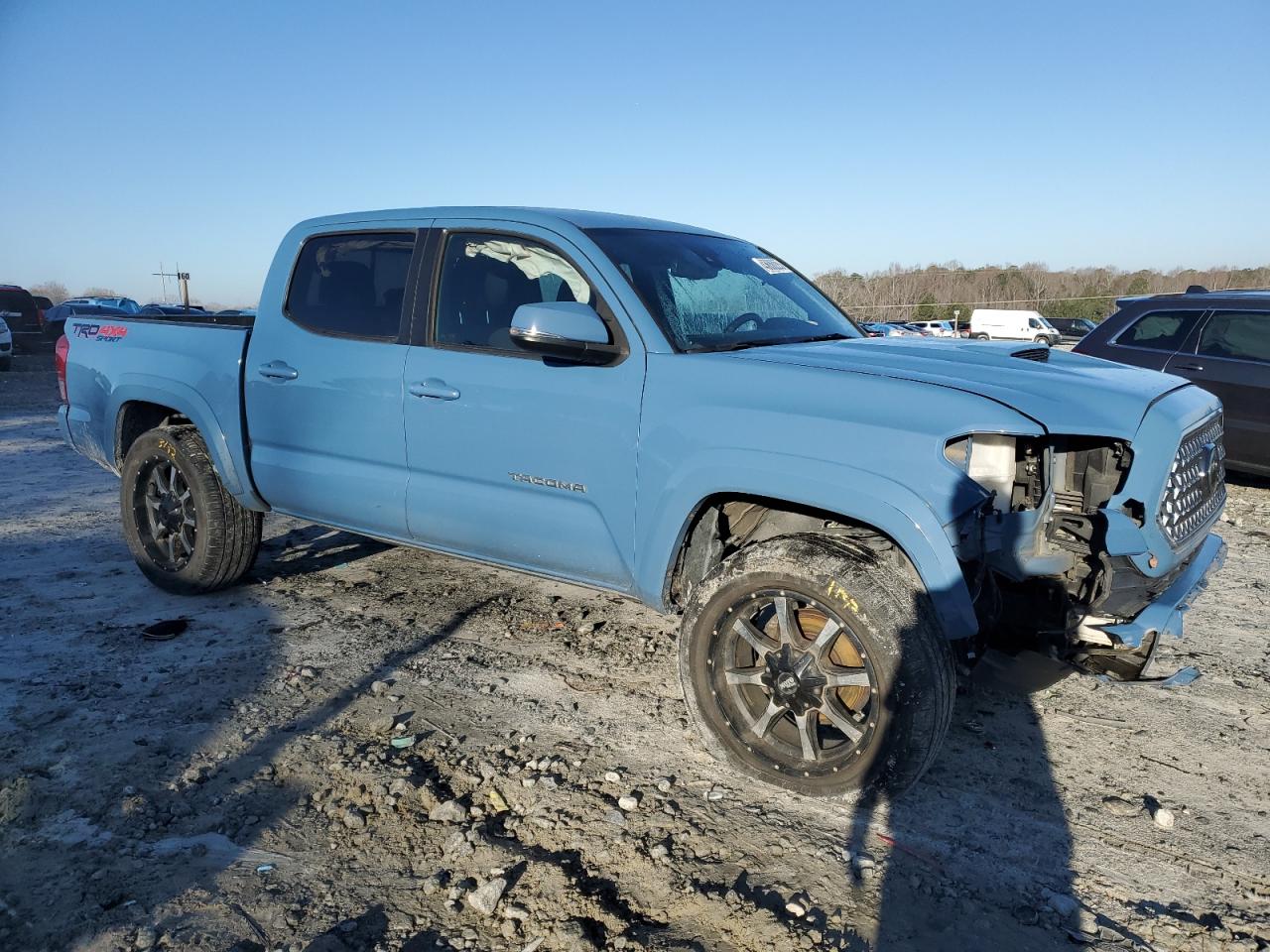 2019 Toyota Tacoma - Image 4