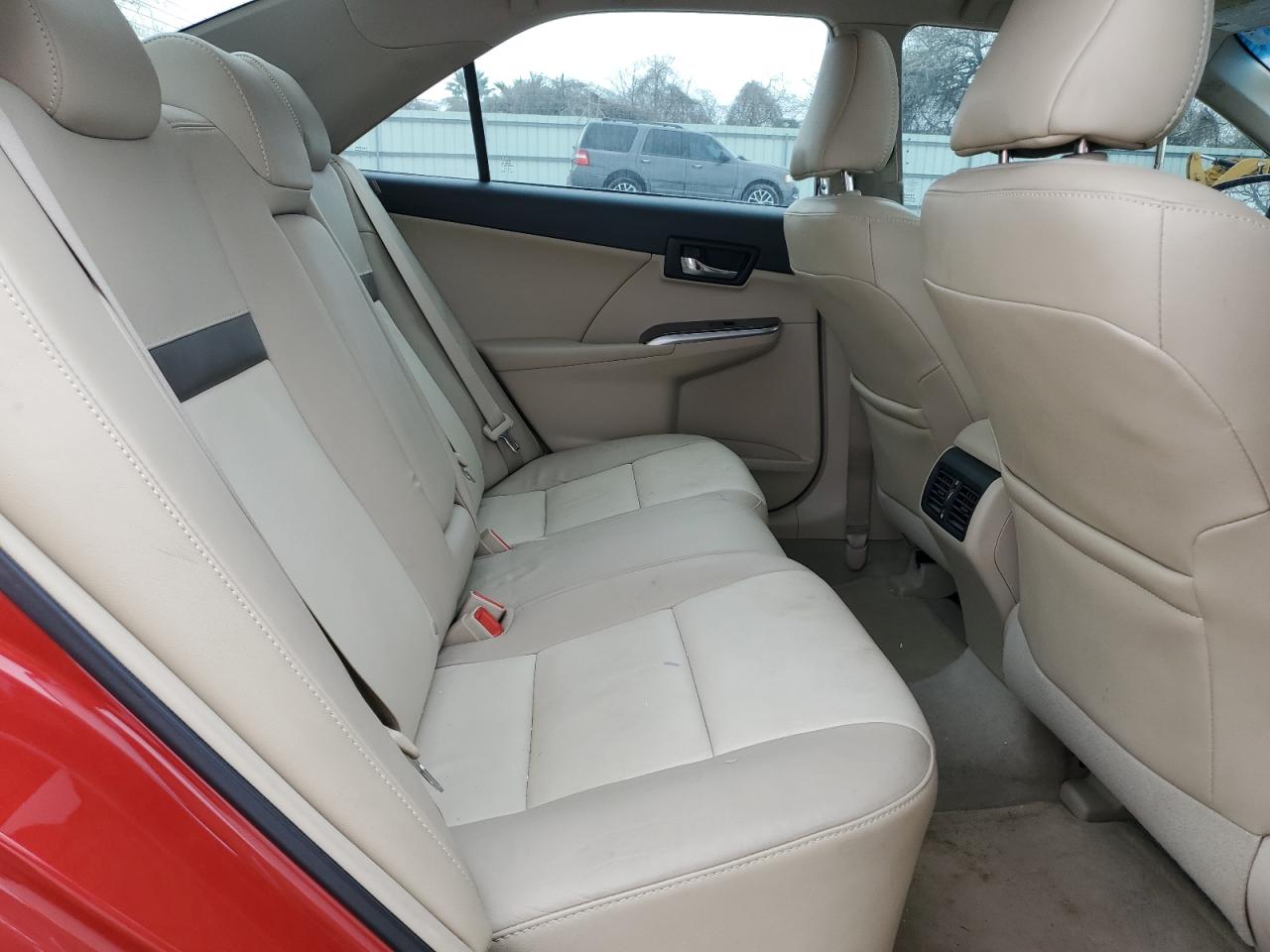 2012 Toyota Camry - Image 10