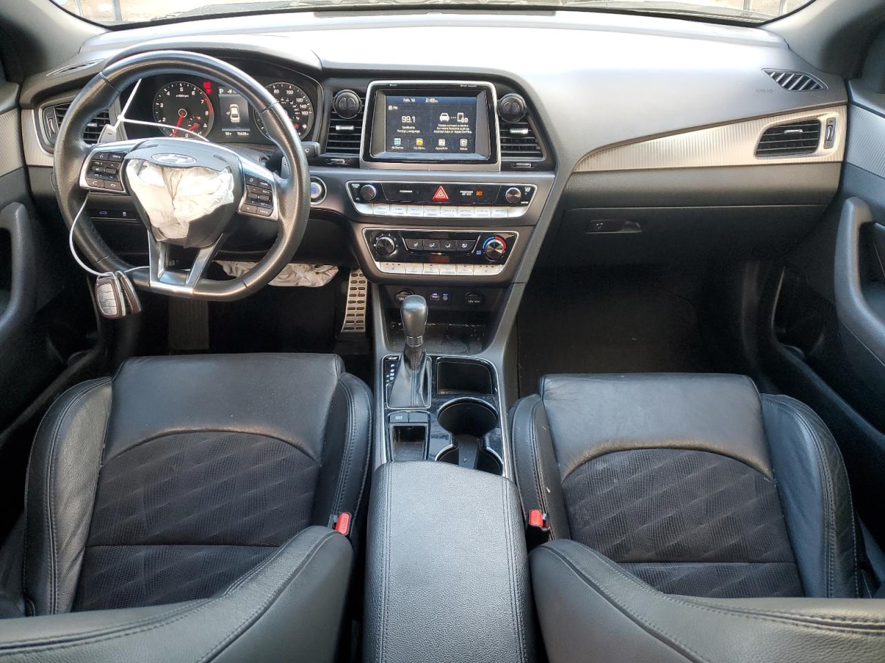 2018 Hyundai Sonata - Image 8