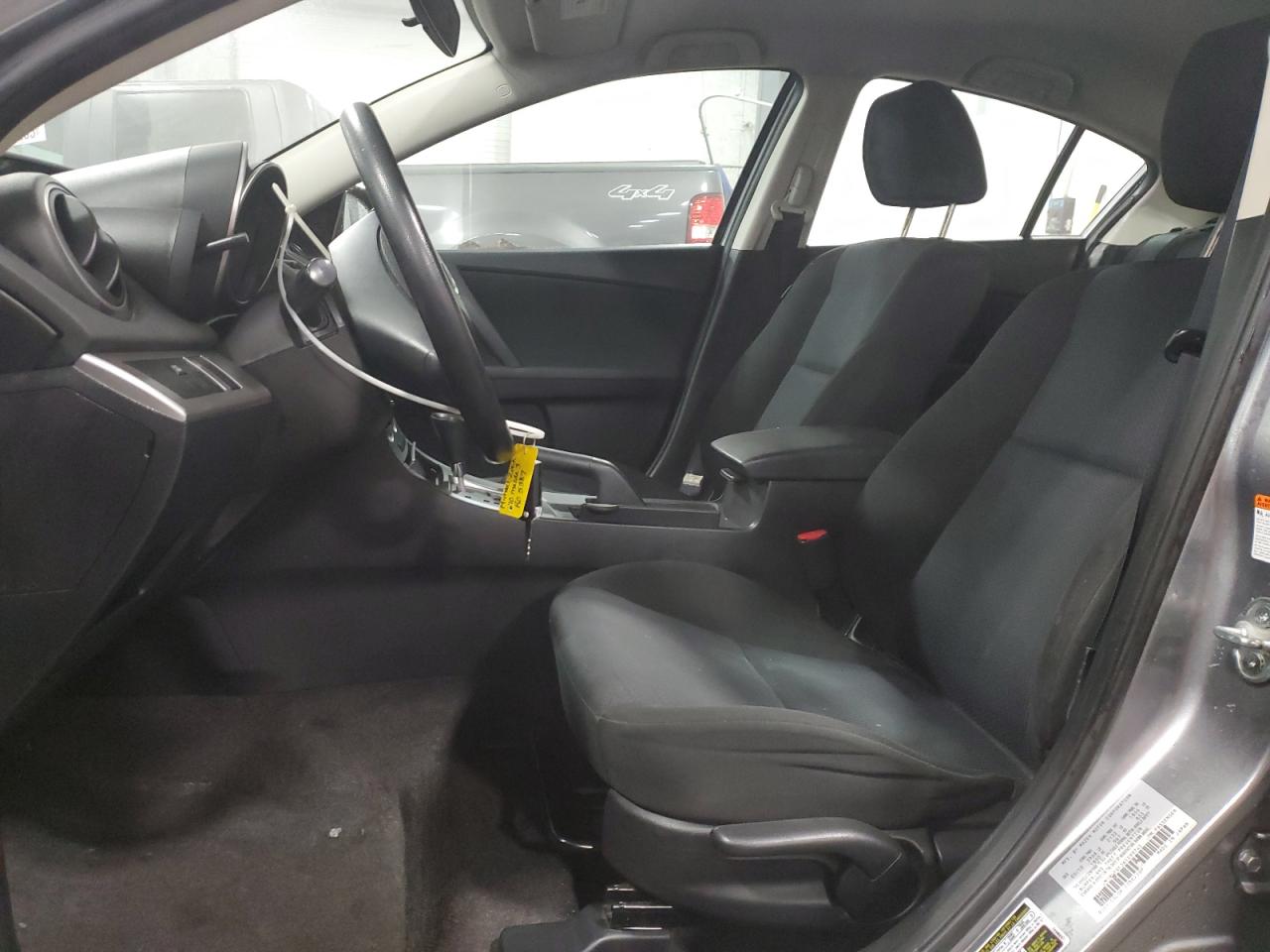 2010 Mazda 3 - Image 7