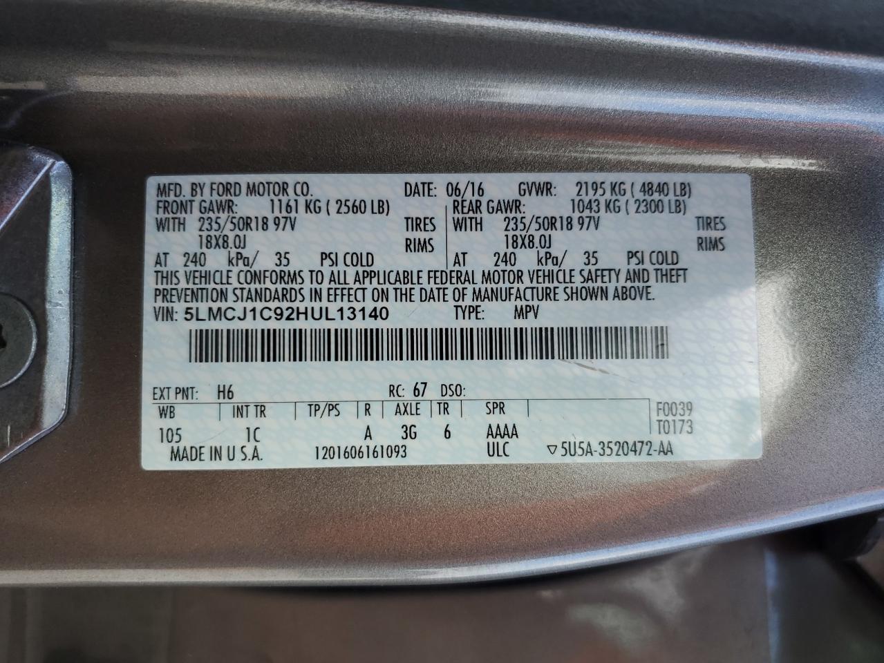 2017 Lincoln MKC - Image 16