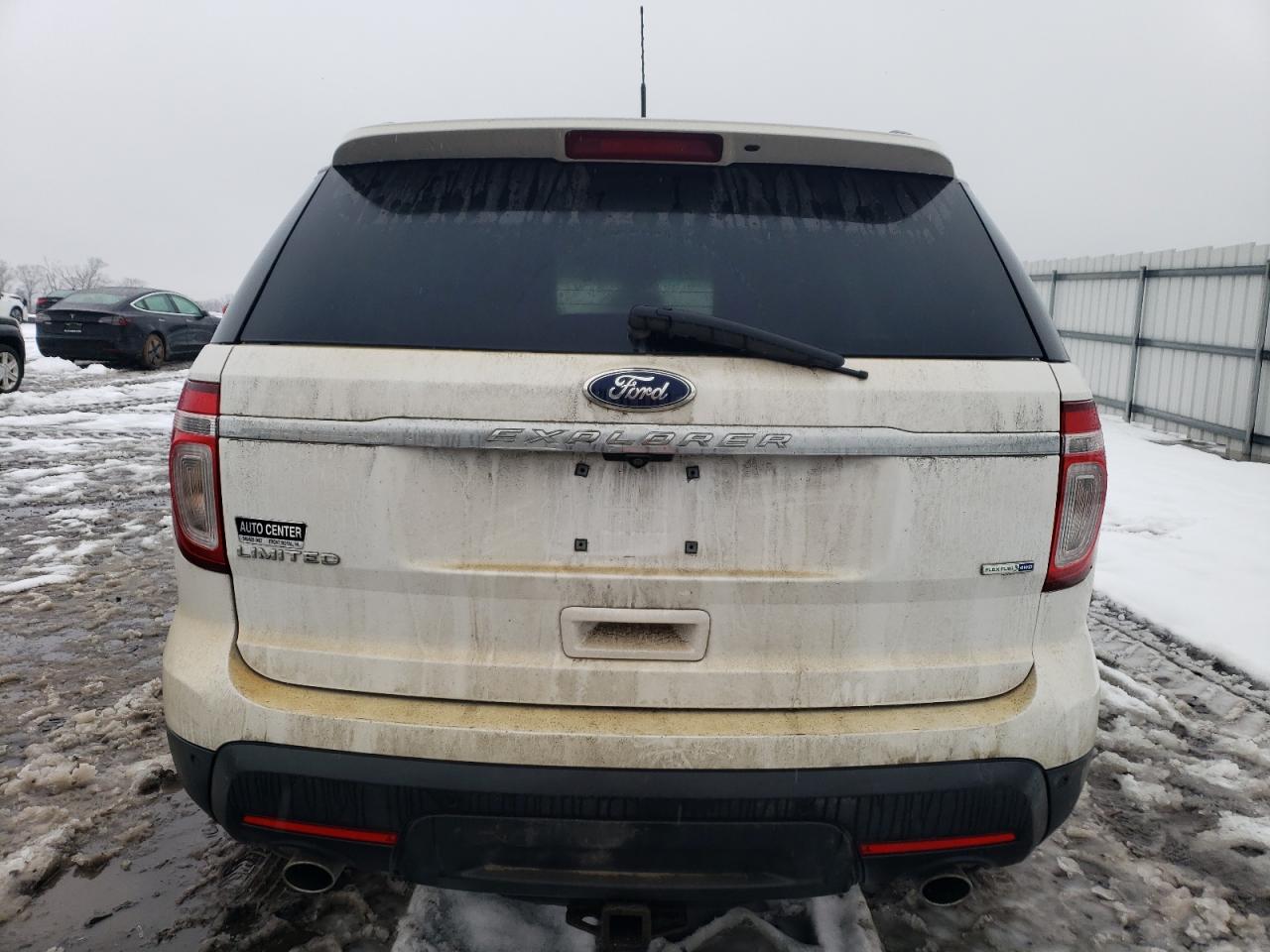 2015 Ford Explorer - Image 6