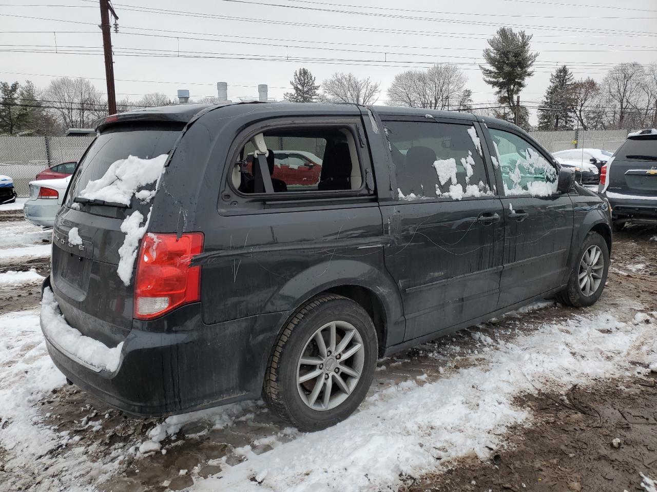 2015 Dodge Caravan - Image 3