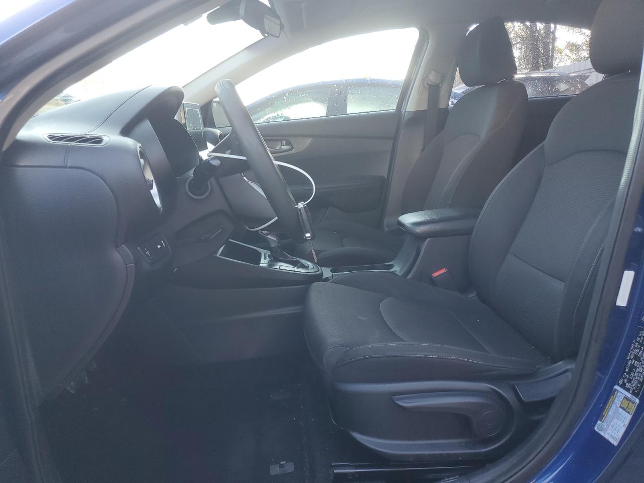 2019 Kia Forte - Image 7
