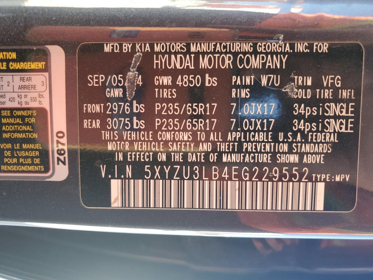2014 Hyundai Santa Fe - Image 16