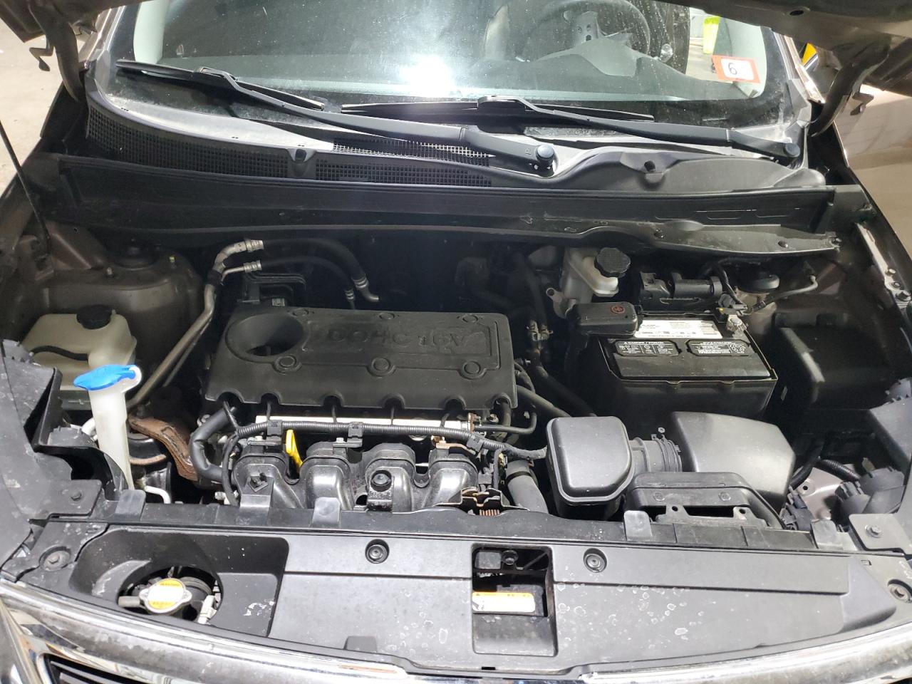 2011 Kia Sportage - Image 13