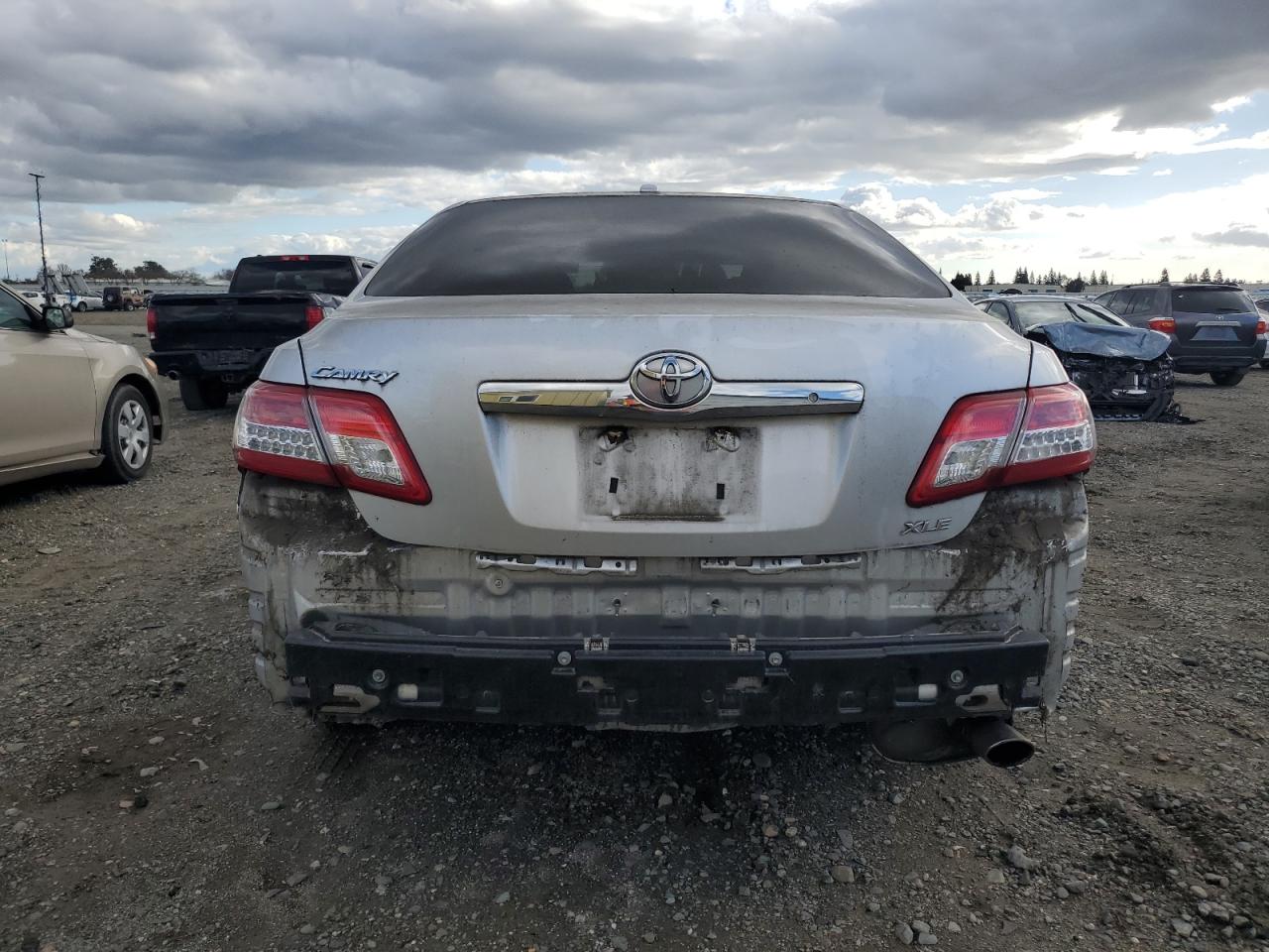 2011 Toyota Camry - Image 6
