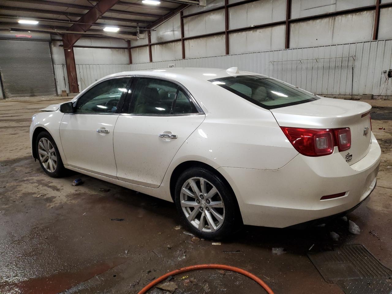 2013 Chevrolet Malibu - Image 2