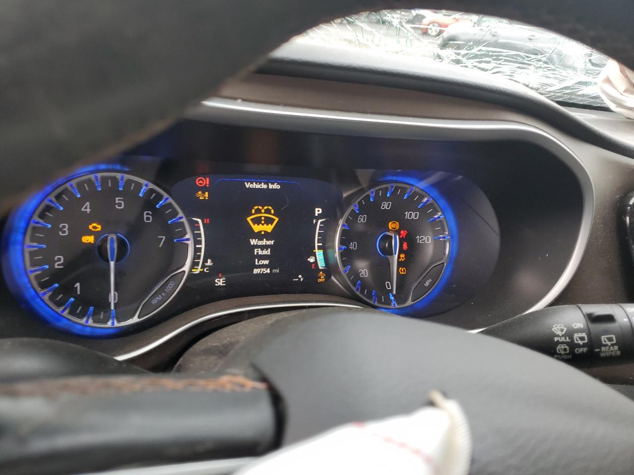 2017 Chrysler Pacifica - Image 9